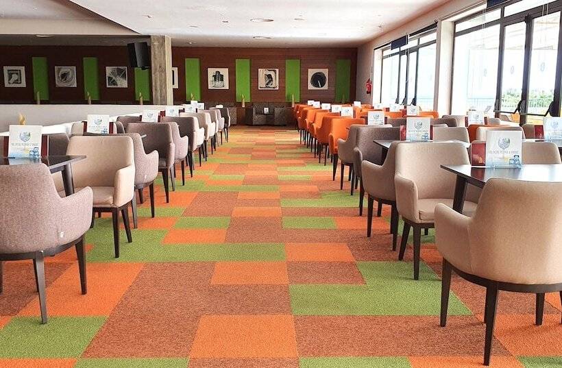 בית מלון כפרי Costa Calero Thalasso & Spa