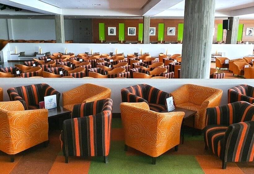 בית מלון כפרי Costa Calero Thalasso & Spa