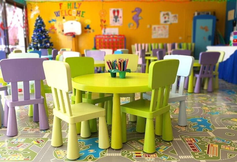 בית מלון כפרי Costa Calero Thalasso & Spa