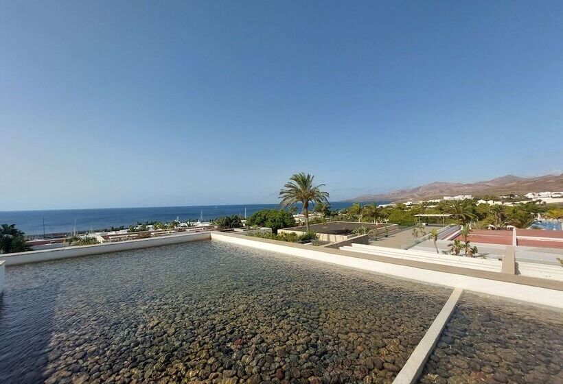 בית מלון כפרי Costa Calero Thalasso & Spa