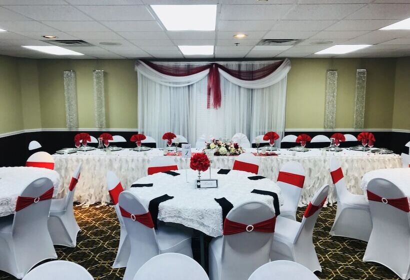 فندق Country Inn & Suites By Radisson, Battle Creek, Mi