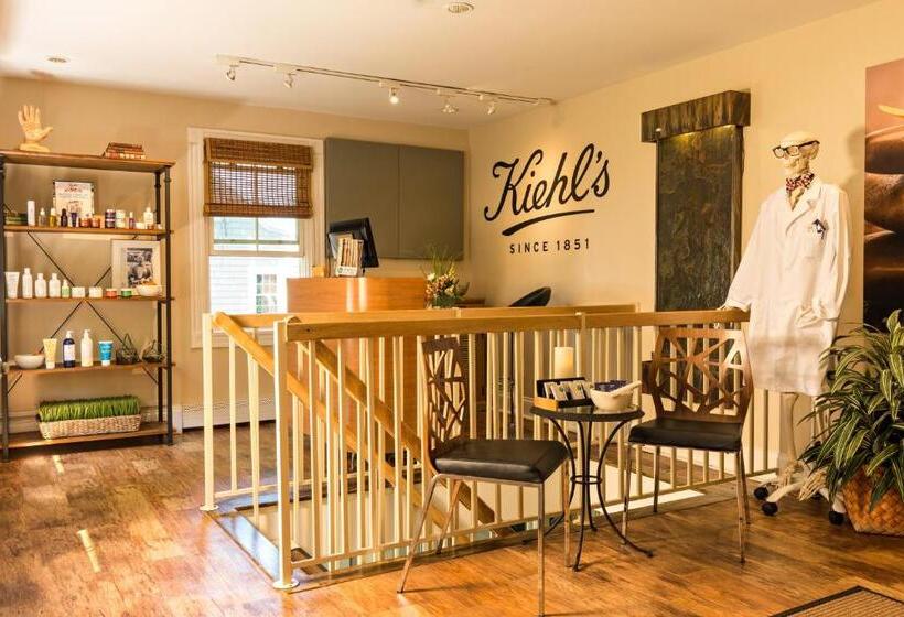 فندق Crowne Pointe Historic Inn Adults Only