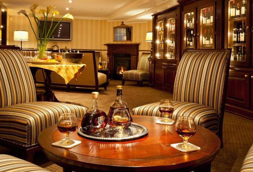 فندق Crowne Pointe Historic Inn Adults Only