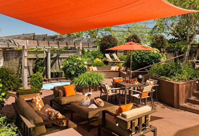 فندق Crowne Pointe Historic Inn Adults Only