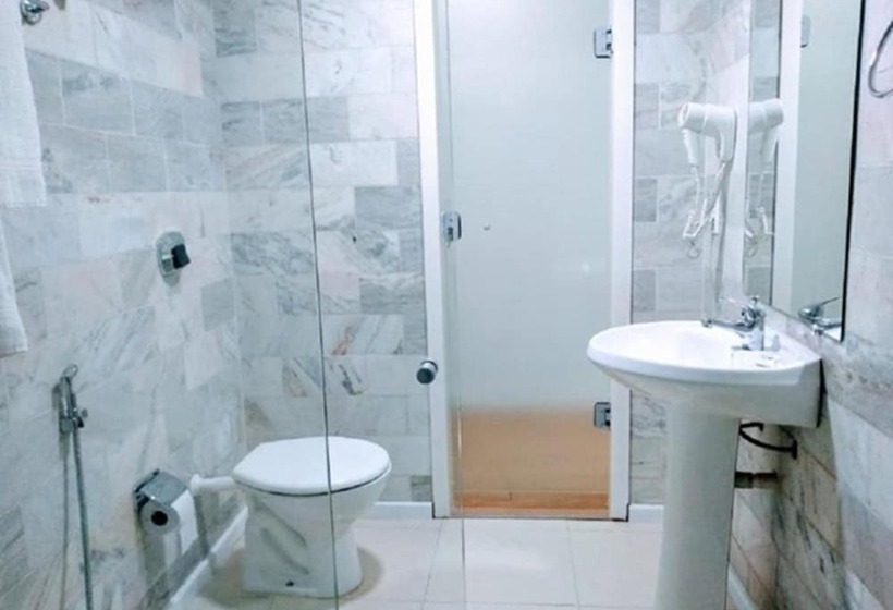 호텔 Dan Inn Express Porto Alegre   Próximo Ao Araújo Vianna E Ao Complexo Hospitalar Santa Casa