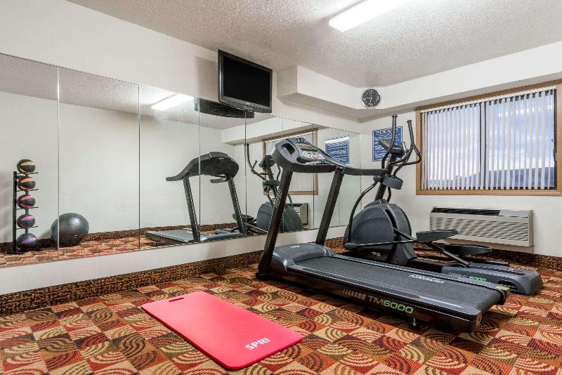 Отель Days Inn By Wyndham Muncie Ball State University