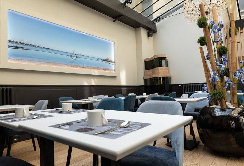 Отель De L'univers