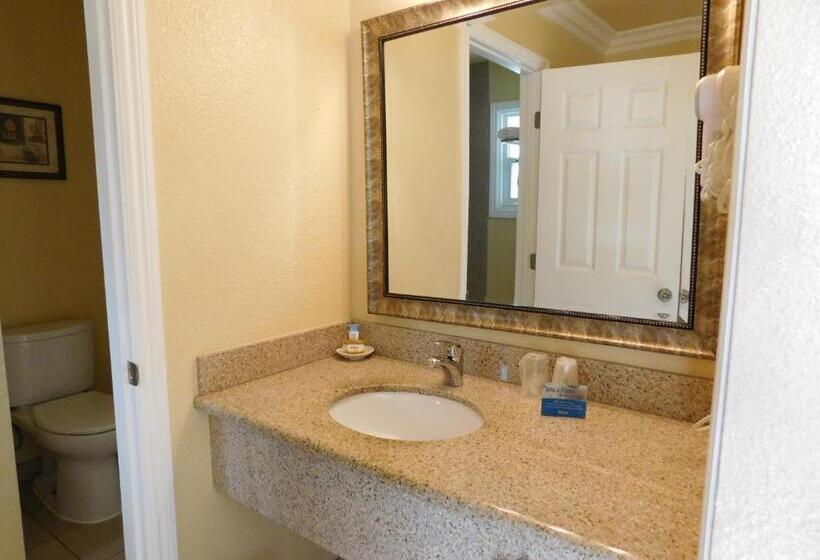 בית מלון כפרי Deer Haven Inn