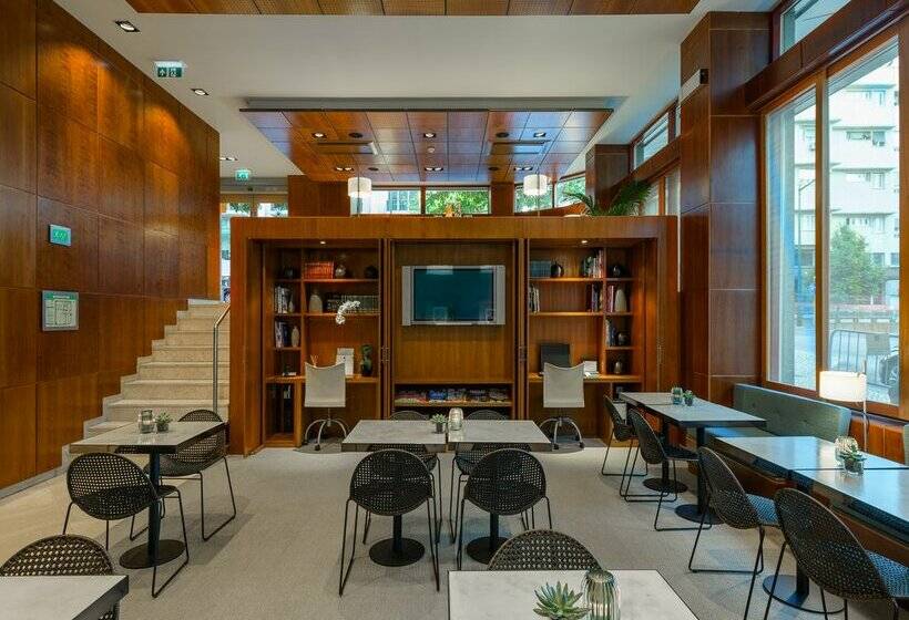 هتل Dom Carlos Liberty