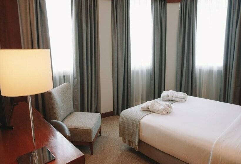 هتل Dom Carlos Liberty