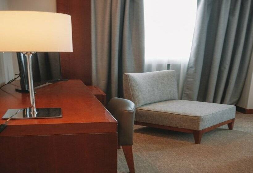 هتل Dom Carlos Liberty