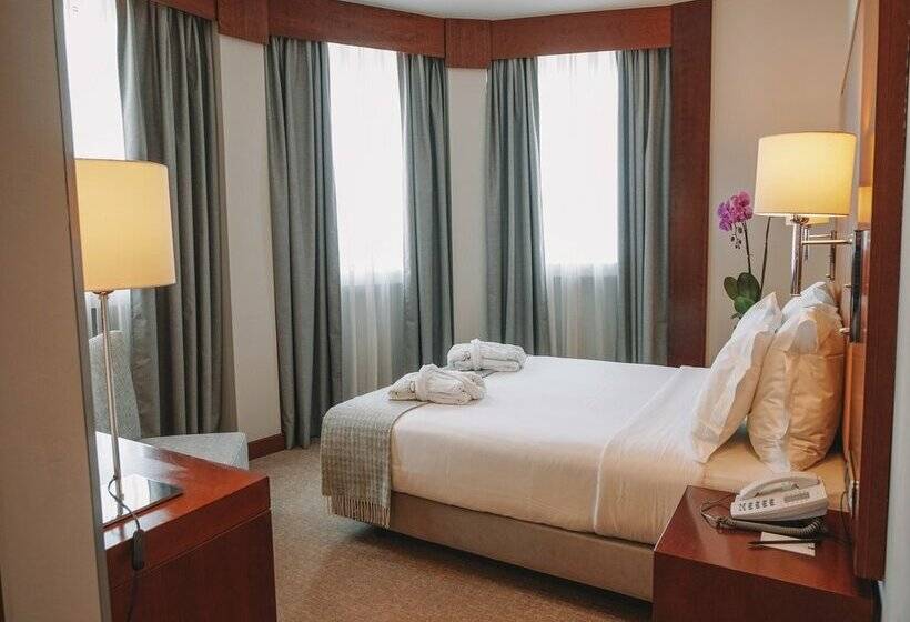 هتل Dom Carlos Liberty