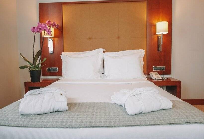 هتل Dom Carlos Liberty