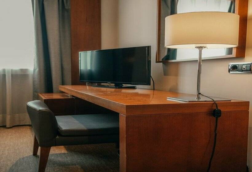 هتل Dom Carlos Liberty