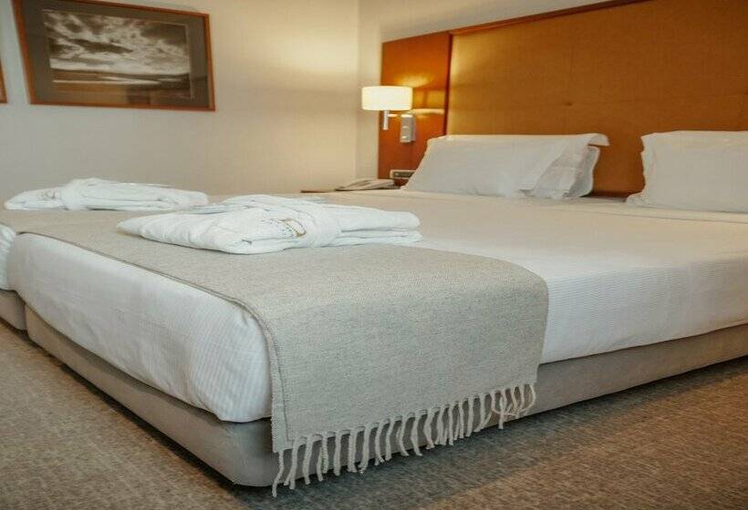 هتل Dom Carlos Liberty