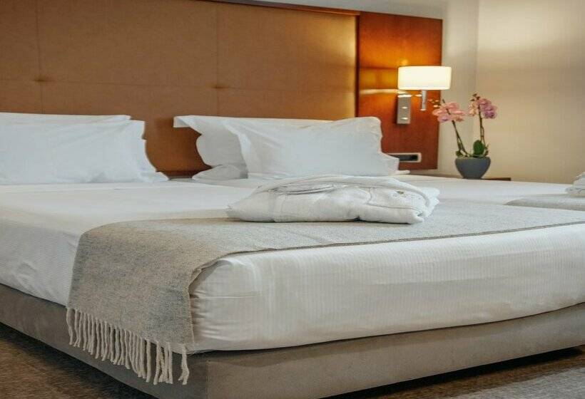 هتل Dom Carlos Liberty