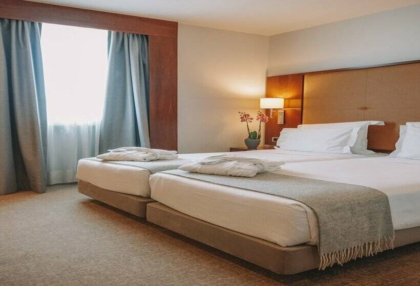 هتل Dom Carlos Liberty