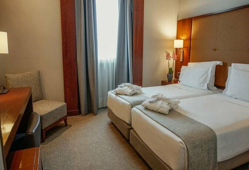 هتل Dom Carlos Liberty