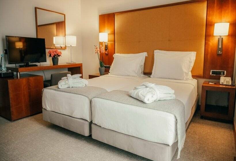 هتل Dom Carlos Liberty