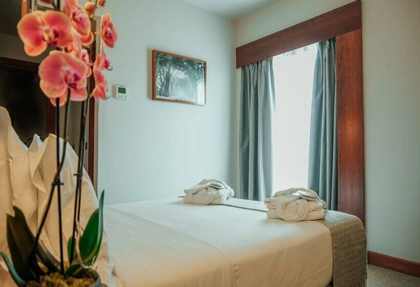 هتل Dom Carlos Liberty