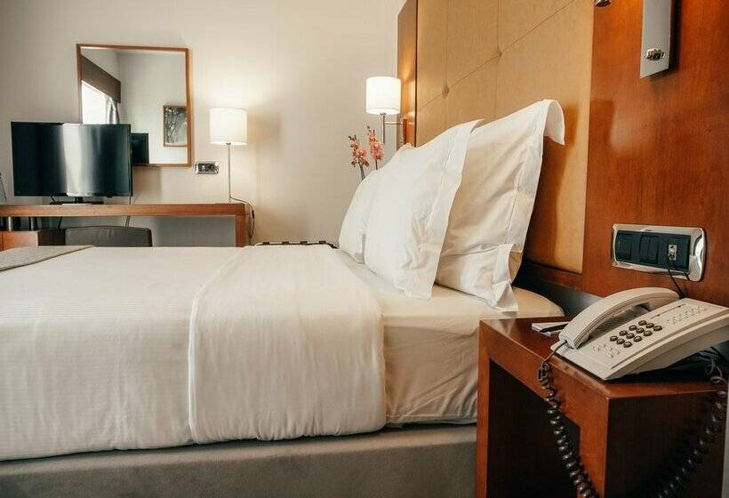 هتل Dom Carlos Liberty