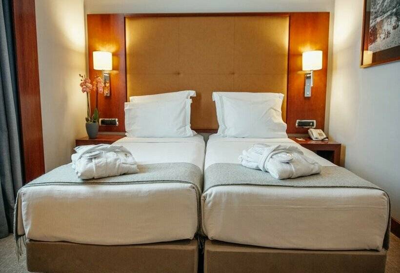 هتل Dom Carlos Liberty