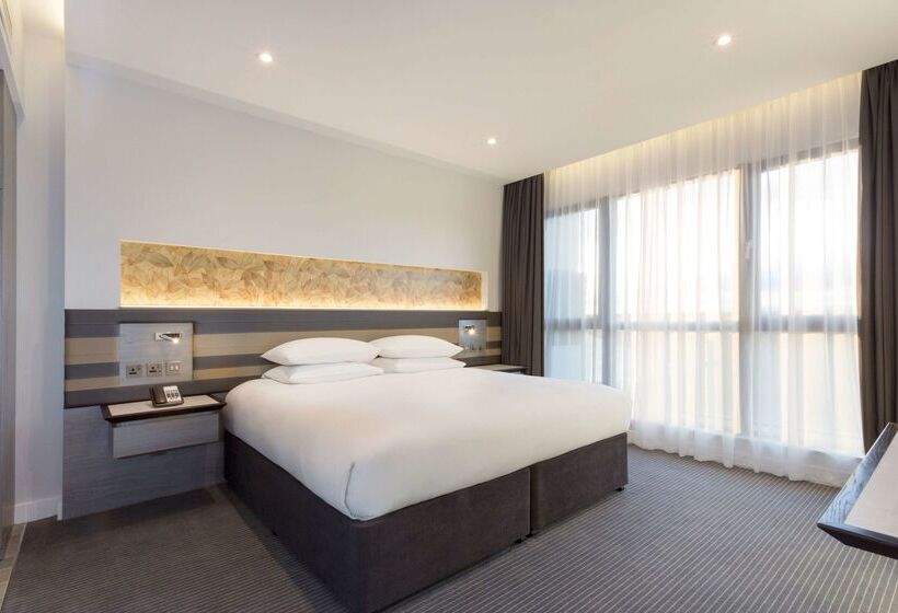 فندق Doubletree By Hilton Edinburgh  Queensferry Crossing