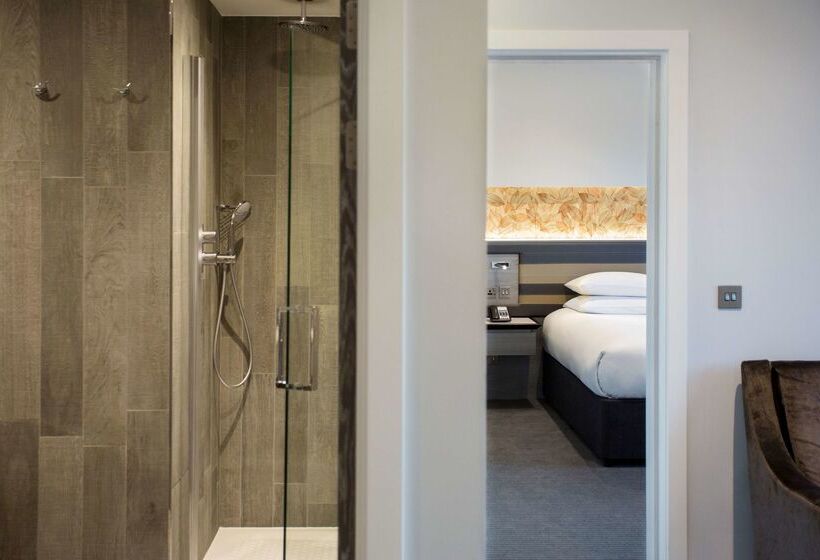 فندق Doubletree By Hilton Edinburgh  Queensferry Crossing