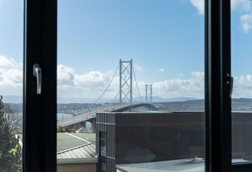 فندق Doubletree By Hilton Edinburgh  Queensferry Crossing