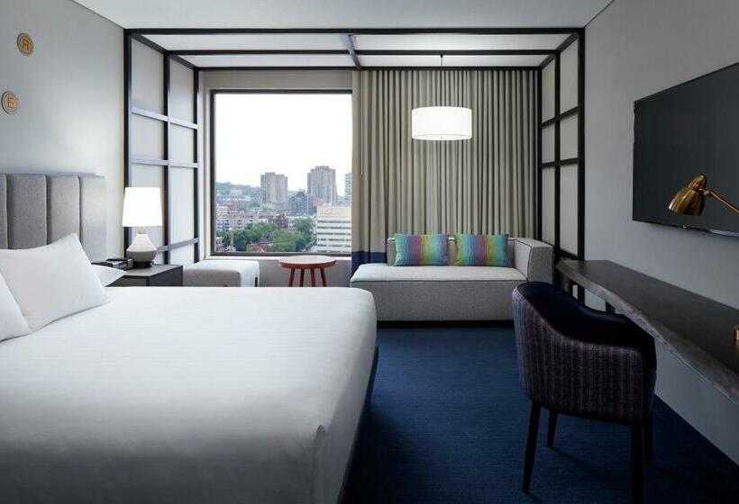 בית מלון כפרי Doubletree By Hilton Montreal