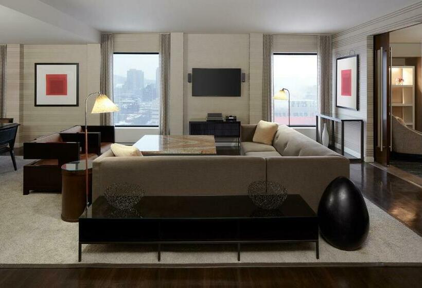 בית מלון כפרי Doubletree By Hilton Montreal