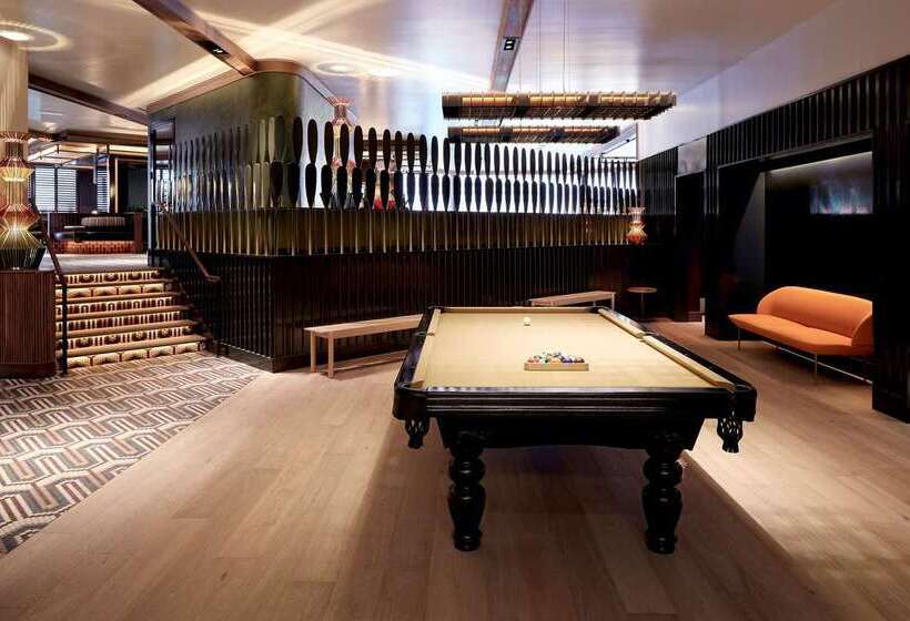 בית מלון כפרי Doubletree By Hilton Montreal