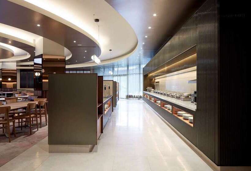 בית מלון כפרי Doubletree By Hilton Montreal