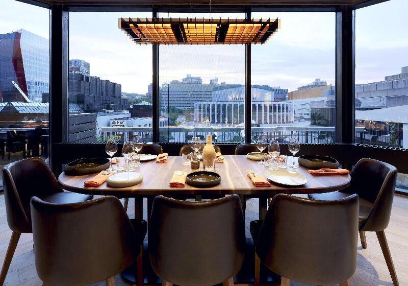 בית מלון כפרי Doubletree By Hilton Montreal