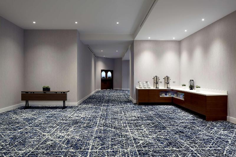 בית מלון כפרי Doubletree By Hilton Montreal