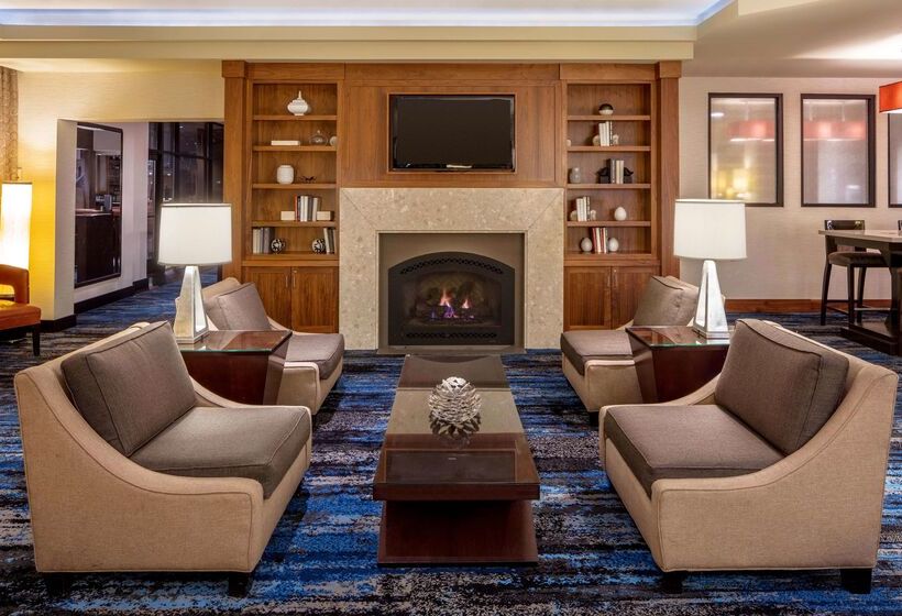 호텔 Doubletree Suites By Hilton Minneapolis Downtown