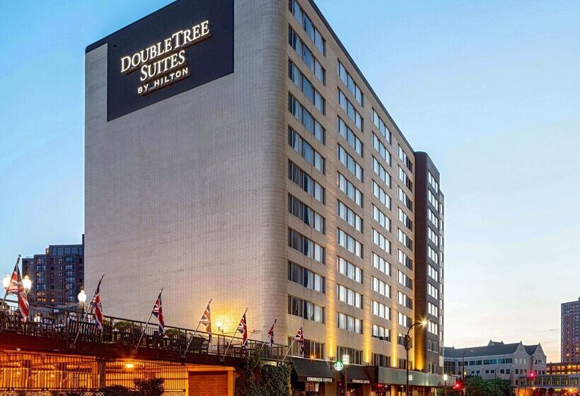 호텔 Doubletree Suites By Hilton Minneapolis Downtown
