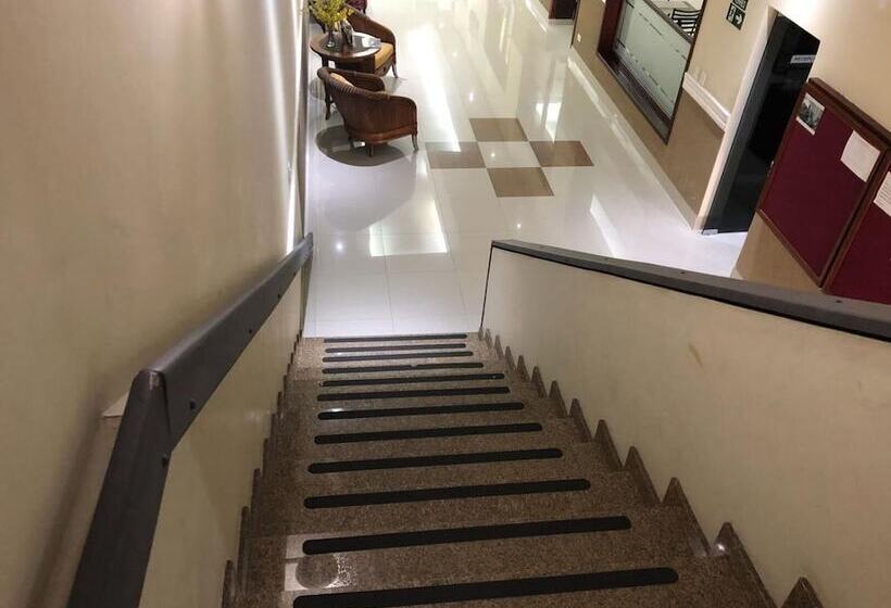 酒店 Estação Express