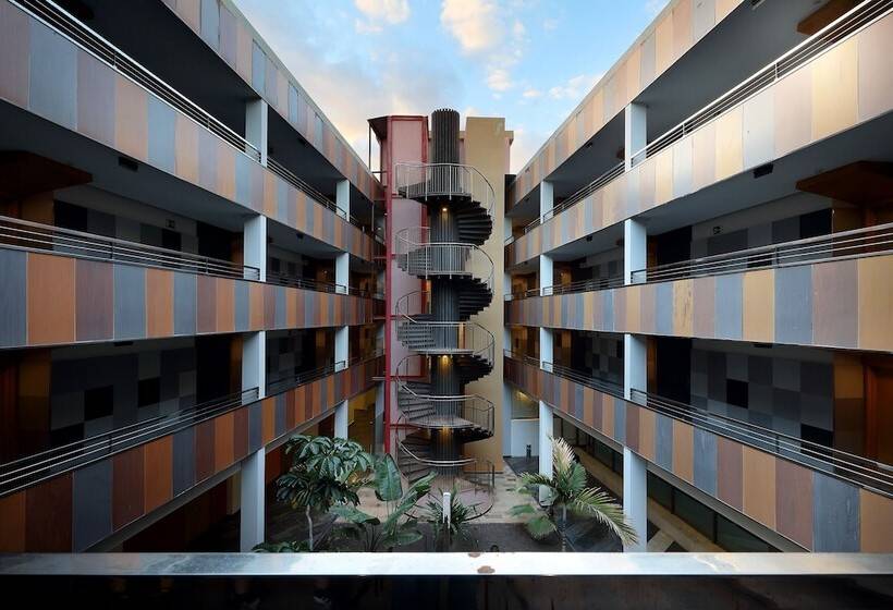 בית מלון כפרי Eurostars Las Salinas