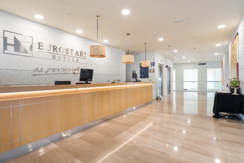 Отель Eurostars San Lazaro