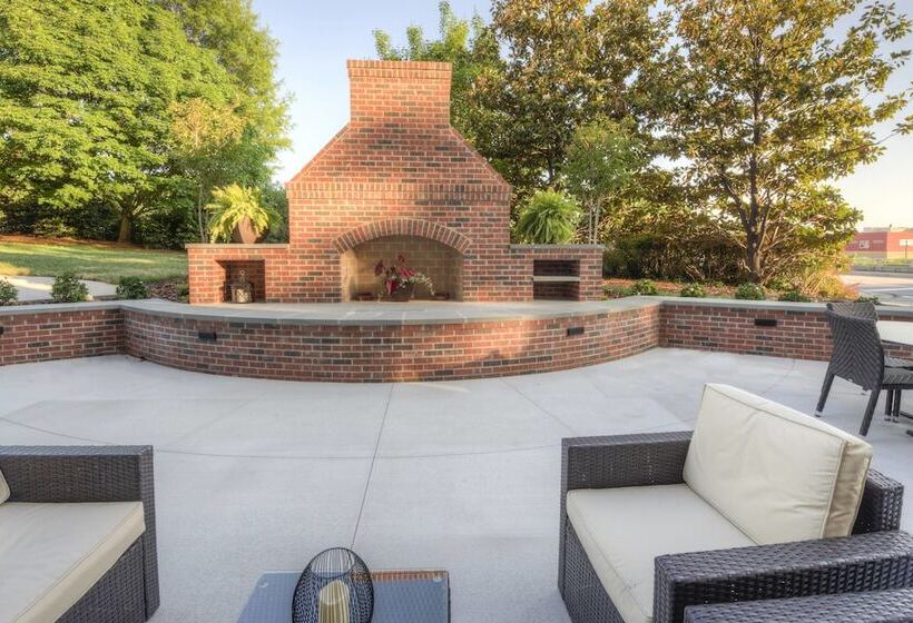 فندق Fairfield Inn & Suites By Marriott Winston Salem Downtown