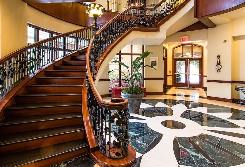 ホテル French Quarter Inn