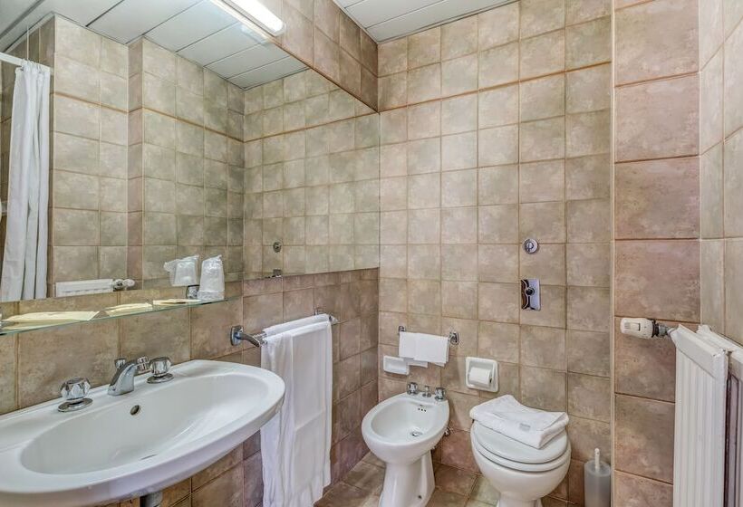 בית מלון כפרי Giardino D Europa