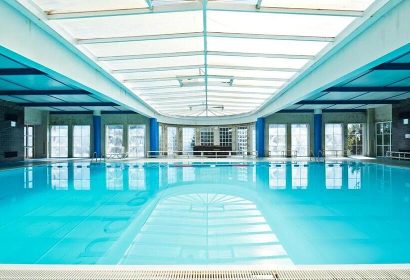 酒店 Golden Tulip Caramulo