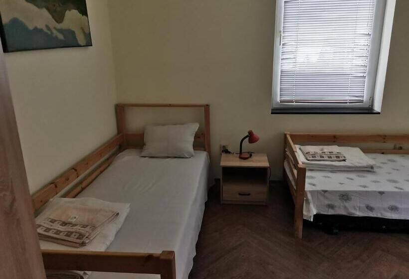 호텔 Guesthouse Tzar Asen