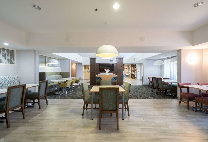 فندق Hampton Inn & Suites Modesto Salida