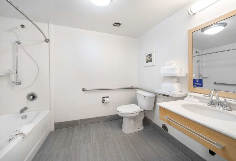 فندق Hampton Inn & Suites Modesto Salida