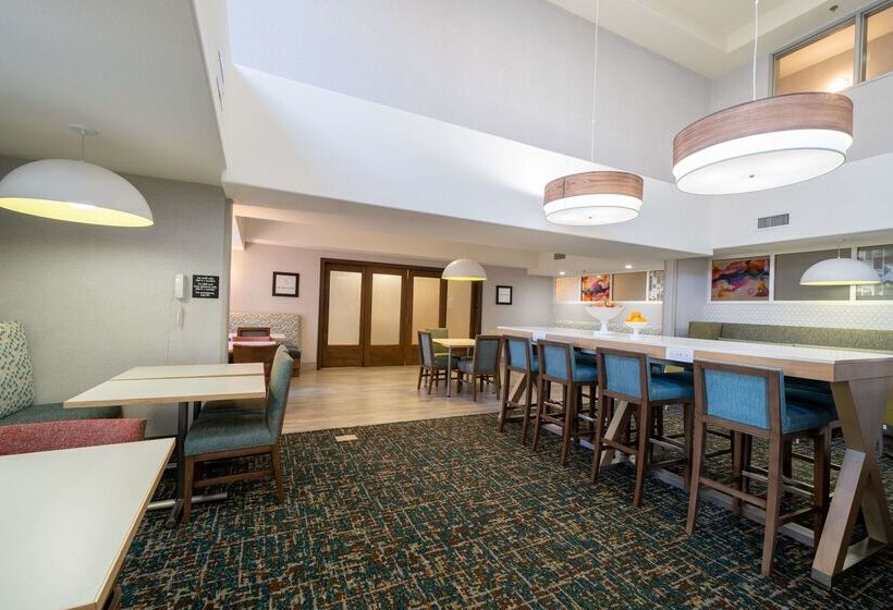 فندق Hampton Inn & Suites Modesto Salida