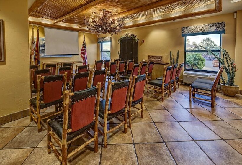 酒店 Hampton Inn Kayenta