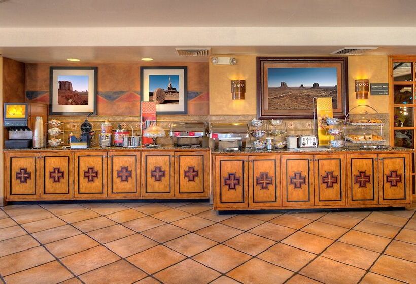酒店 Hampton Inn Kayenta